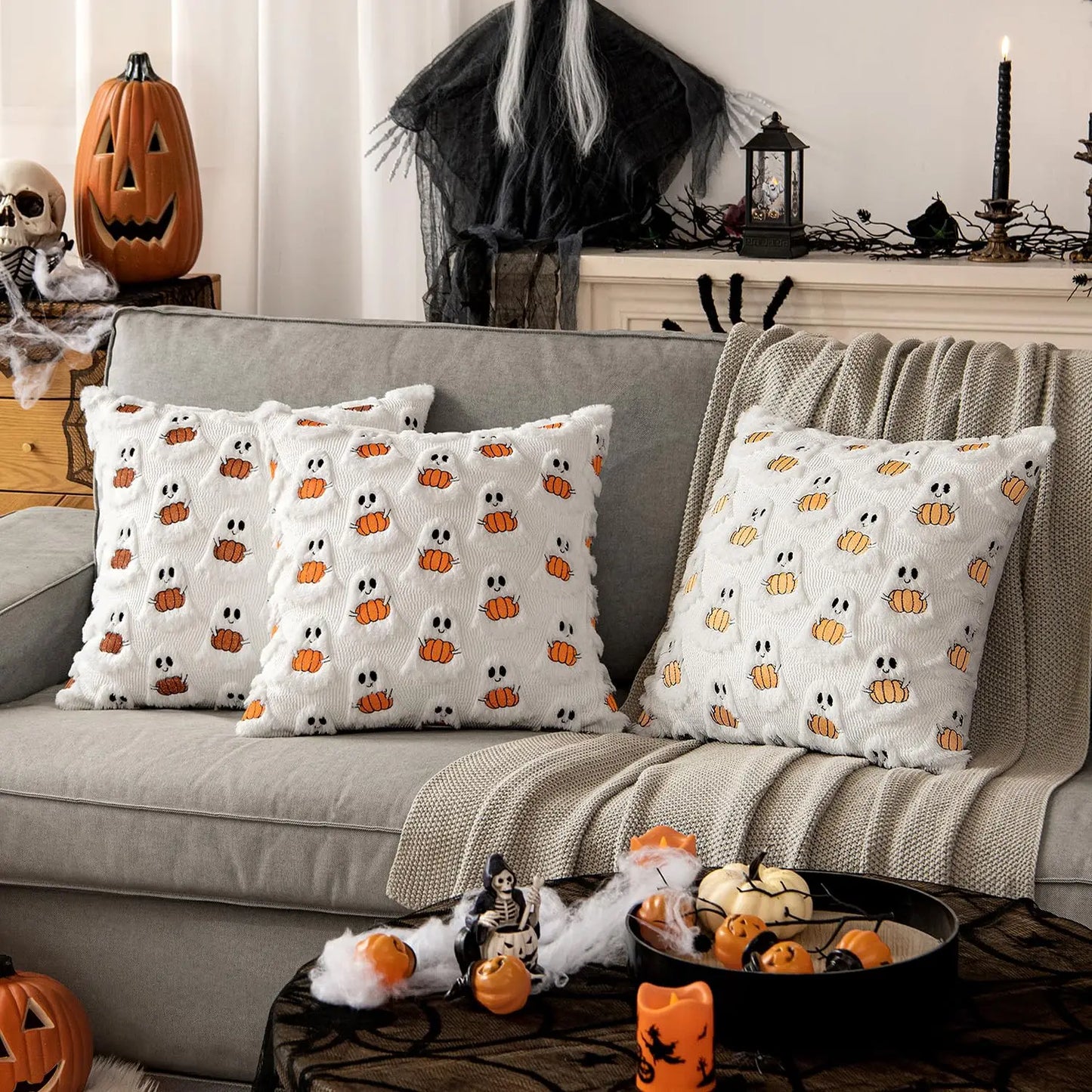 Ghost Pumpkin Fur Pillow Covers 18x18