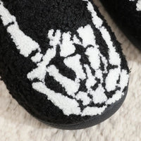Skull Finger Pattern Skull  Thick-Soled Comfortable Woolen Cotton Slippers
