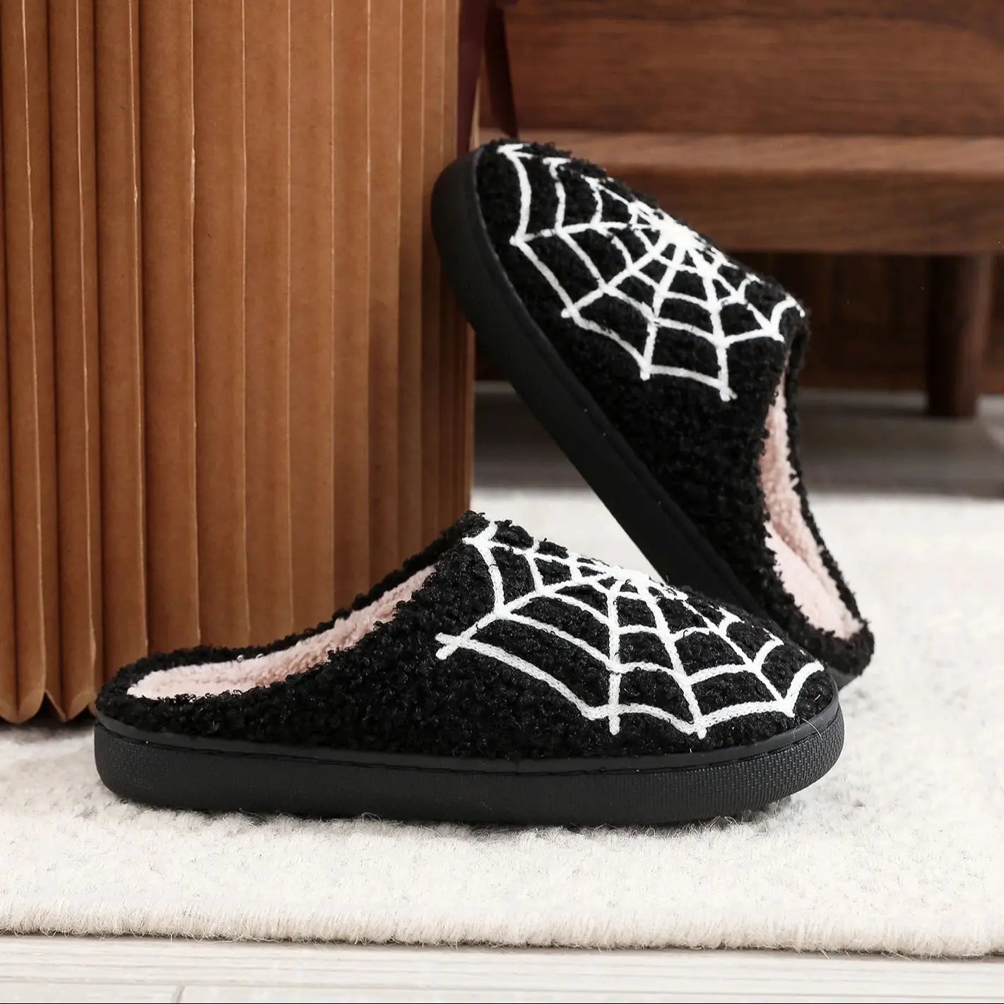 Halloween Spider Web Pattern Horror  Fashion Embroidered Thick-Soled Comfortable Woolen Cotton Slippers