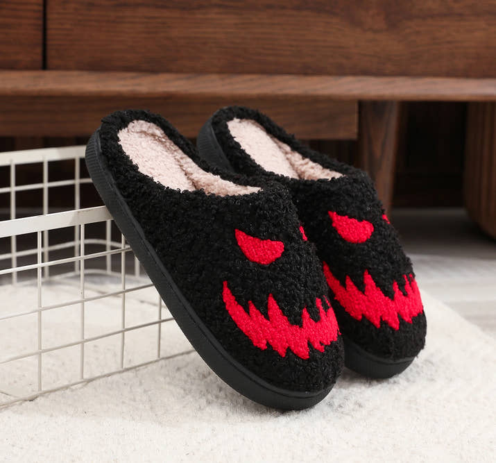 Red magic pattern cotton slippers non-slip thick bottom wool cotton slippers
