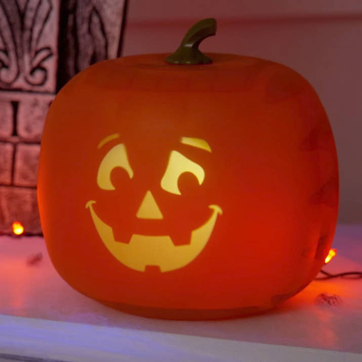 Talking and Singing Night Light Animated Pumpkin