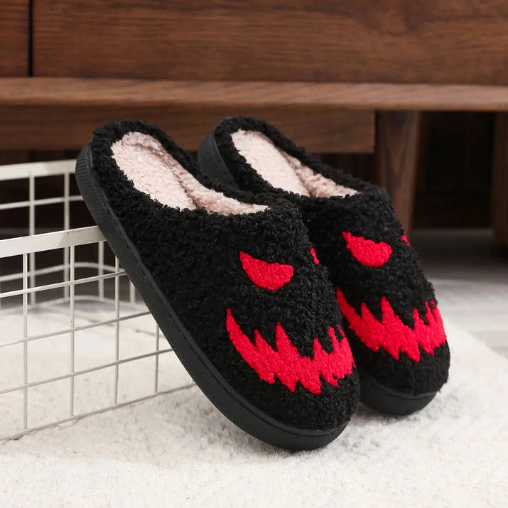 Red magic pattern cotton slippers non-slip thick bottom wool cotton slippers