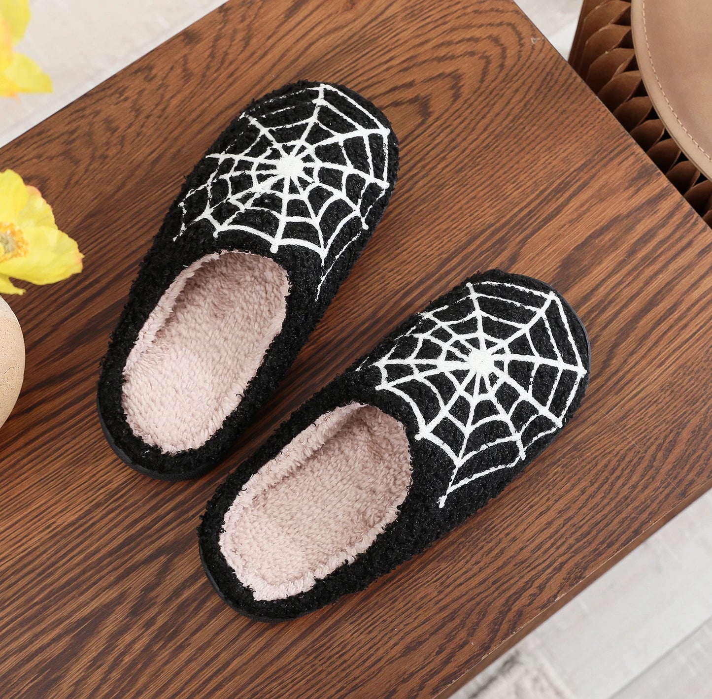 Halloween Spider Web Pattern Horror  Fashion Embroidered Thick-Soled Comfortable Woolen Cotton Slippers